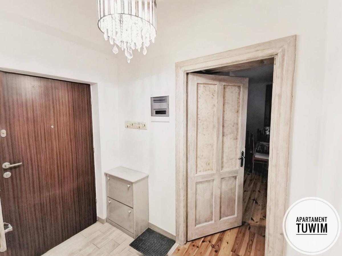 Apartament Tuwim Przemyśl Exterior foto