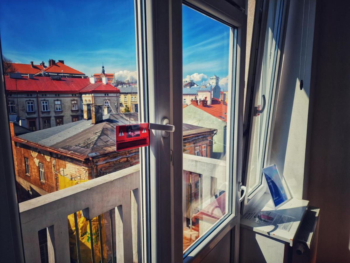 Apartament Tuwim Przemyśl Exterior foto